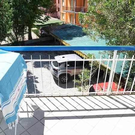 Casa Oleandro Grado