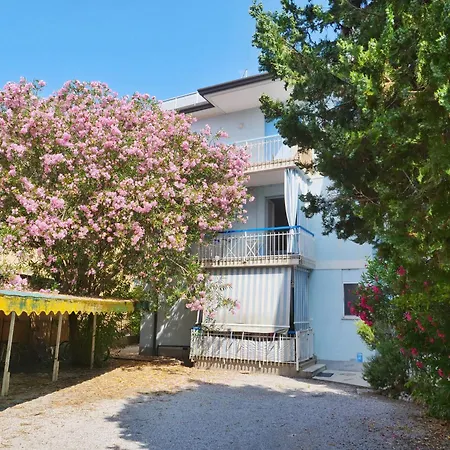 Casa Oleandro Lejlighed Grado